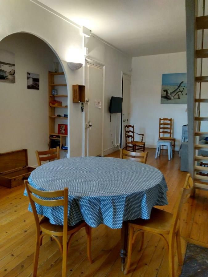 Appartement Au Calme Centre Ville A 2 Pas Du Vieux Marche لا روشيل المظهر الخارجي الصورة